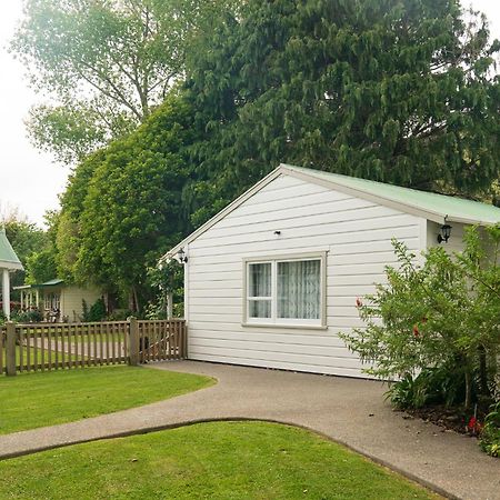 Birdsong Cottage Paraparaumu Exterior photo